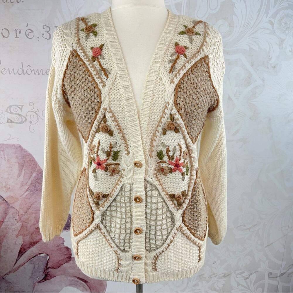 Spice Of Life Vintage Oversized Sweater Cardigan Wooden Buttons Size Small